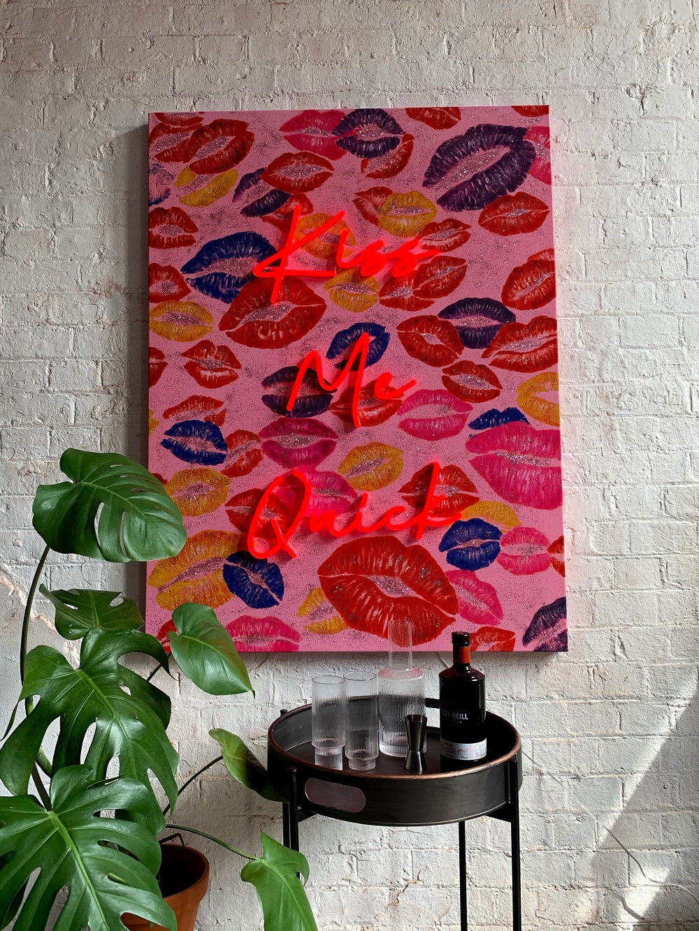 'Kiss Me Quick' Wall Artwork - LED Neon