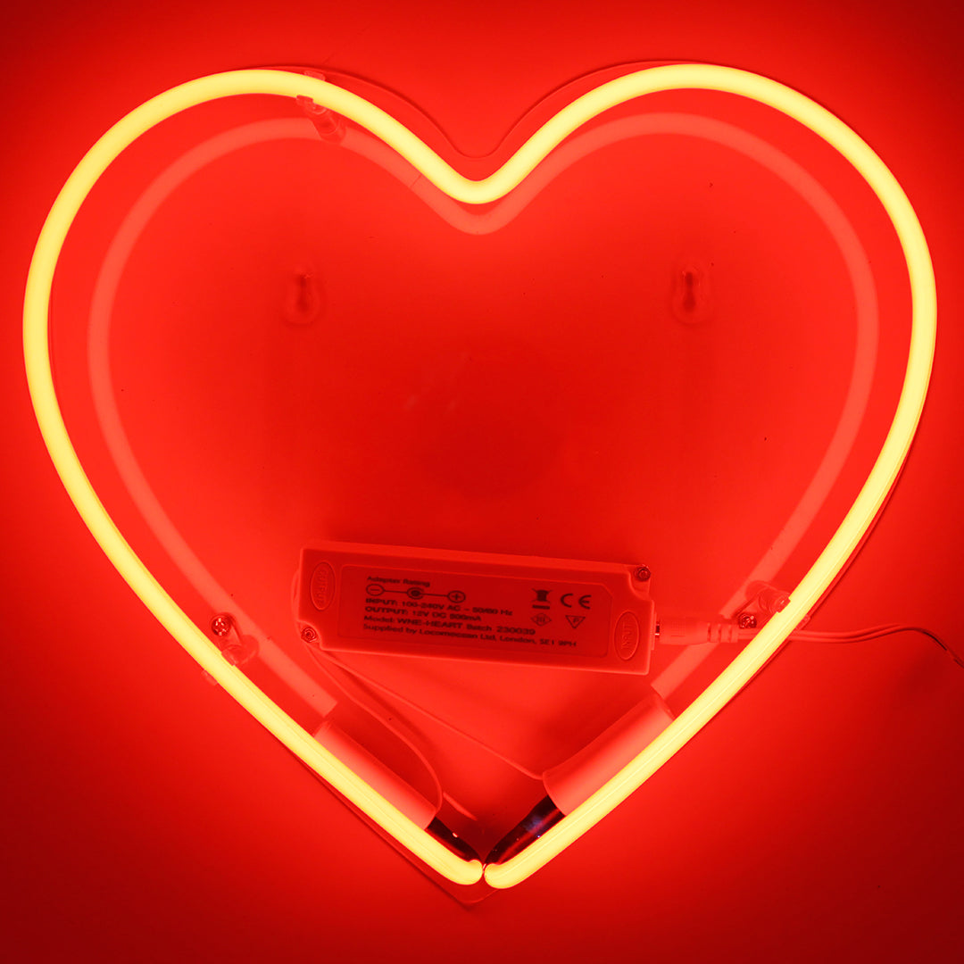 Neon Light ‘Heart’ Wall Sign